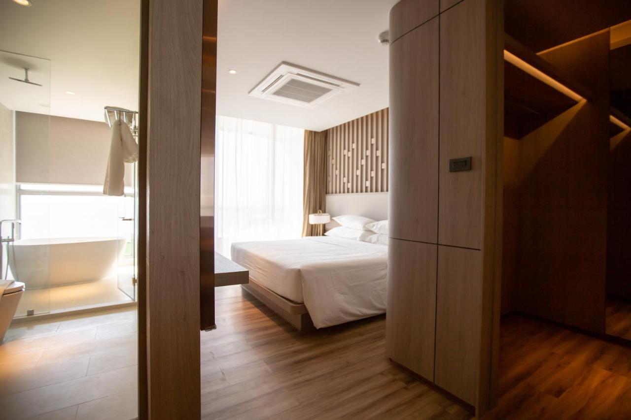 Symphony Of The Sea Hotel بانغسين المظهر الخارجي الصورة