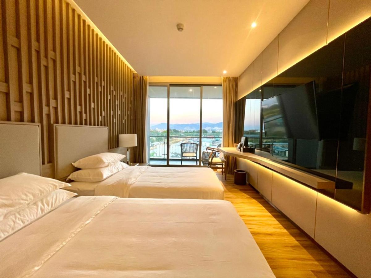 Symphony Of The Sea Hotel بانغسين المظهر الخارجي الصورة